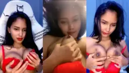 Mengecap Manisnya Payudara Coklat Yang Menggoda