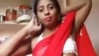 Sensual Tamil Mature Unveiled – Complete Saree Seduction