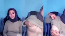 Ukhti Manis Pamer Uting Panas Di Sesi Live Terakhir Yang Menggoda