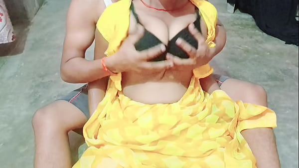 Sensual Bengali Sister-in-law Pleasing Her Devoted Brother-in-law