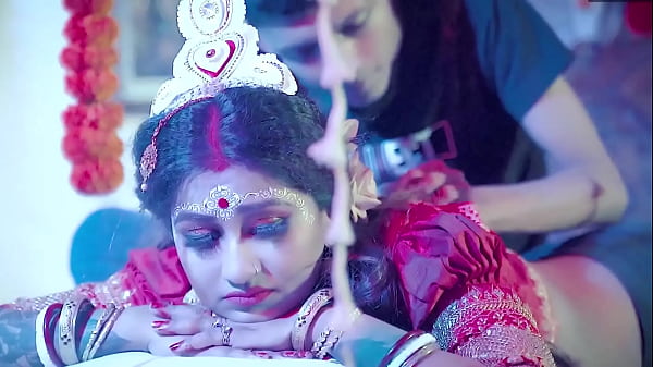 Intimate Wedding Night: Newlyweds’ Passionate First Union With Sensual Hindi Whispers