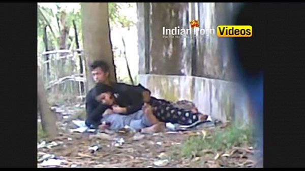 Desi Amateurs: Passionate Outdoor Pleasure With Lovers