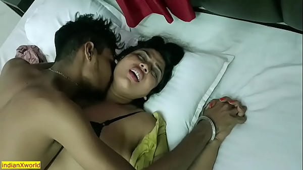 Sultry Bengali Bhabhi’s Steamy Repair Session