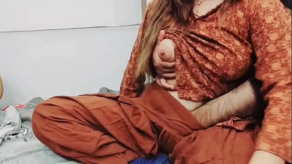 Sizzling Desi Stepmom’s Spicy Kitchen Encounter: Anal Pleasure Amidst Chopping Veggies In Seductive Hindi Whispers