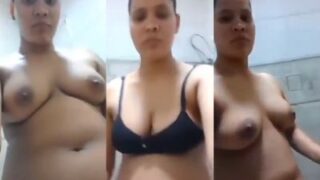 That Indian Babe Strips Down And Films Herself Naked Just For Her Man