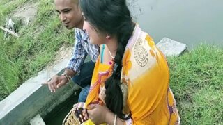 Voluptuous Bengali Couple’s Intimate Encounter