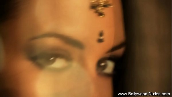 Sensual Indian Milf: A Vision Of Mature Allure