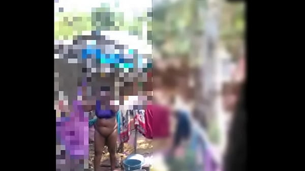 भारतीय देसी मोटी कमर और जांघें
