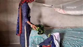 Devar Bhabhi Ki Chudai: Kamre Mein Cream Lagate Hue Real Roleplay Sex Video Hindi Mein