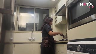 Sultry Indian Sister-in-law’s Intimate Encounter With Brother-in-law
