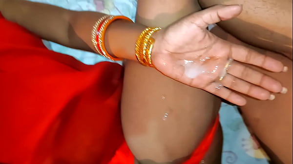 देसी स्टार की पहली हिंदी एनल सीन, धीरे-धीरे गाड़ में भरा जोश