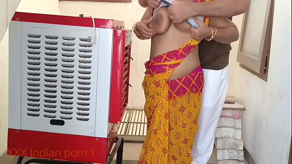 Indian Xxx Cooler Repair Man Fucks Hard In Desi Hindi Style