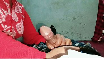 Desi Bhabhi’s Intimate Encounter: A Sensual First Time Experience