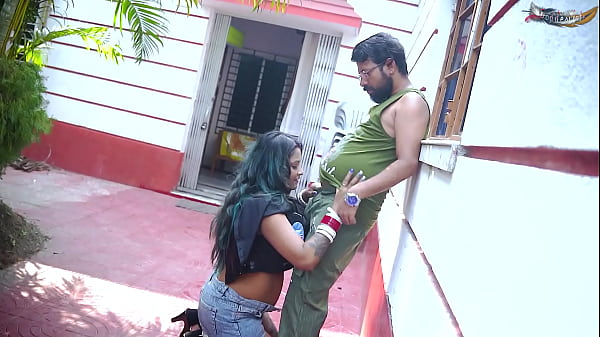 Desi Bengali Pair’s Wild Outdoor Anal Scene With Hindi Audio (complete Film)