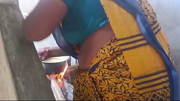 Indian Housewife Bhabhi Craving Raw, Lustful Pleasure