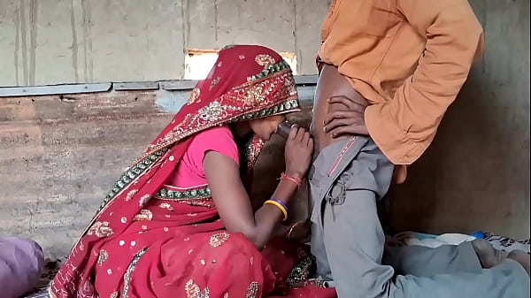 Desi Bhabhi Ki Gori Jism Pe Laal Sharee, Sexy Hot Sex Videos Aur Nayi Hindi Web Series Ka Latest Episode