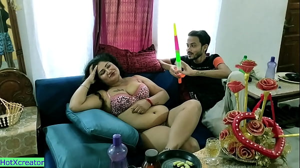 Indian Hot Bhabhi’s Birthday Fuck With Her Teen Lover! Desi Xxx