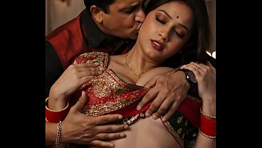Hot Desi Bengali Bhabhi’s Boobs Pressed In Steamy Romance