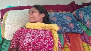 Desi Bhabhi Ki Chut Padosi Ke Land Ne Faad Di