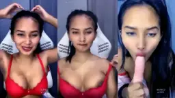 Miss Brown Buka Bajunya, Nampak Puting Coklat Montok Menggoda