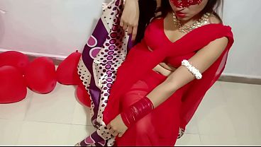 Newly Wed Desi Wife In Sexy Red Sari Getting Fucked Hard By Her Husband On Valentine’s Night – Full Hindi Xxx