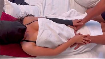Desi Indian Bhabhi Ki Tight Fuddi, Devar Ne Jor Se Choda, Sexy Babhi Ka Xxx Viral Video Hindi Audio Mein