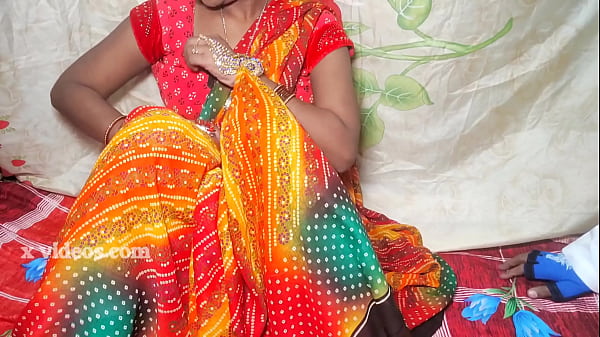Xxx देसी भारतीय बीवी की जबरदस्त चुदाई, हिंदी में गर्म आवाज के साथ