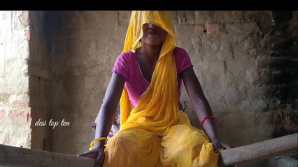 Desi Indian Wife Gets Pounded Hard By Her Husband In A Tight Yellow Sexy Saree