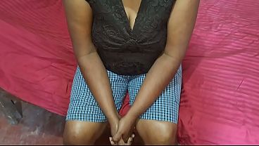 Lonely Indian Desi Bhabhi’s Steamiest, Sexiest Video Ever