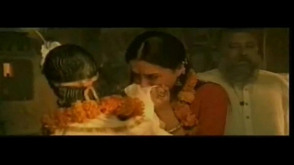 Hum Hain Is Pal Yahan, Teri Baahon Mein Kho Jaane Ka Maza Hai