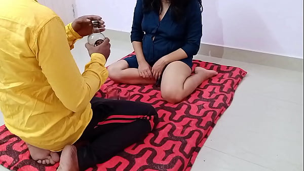 सौतेली बहन को शराब पिलाकर दबोचा और रात भर चोदा, भारतीय Xxx साफ हिंदी आवाज़ में