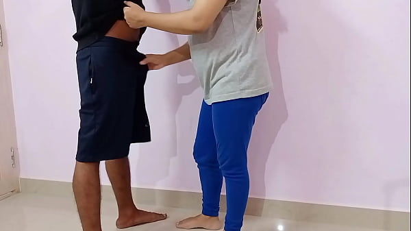 Desi Xxx Desi Bhabhi Ko Upar Baitha Ke Choda Aur Jab Tak Malai Nahi Nikal Di Tab Tak Chodta Raha, Saaf Hindi Mein Awaaz