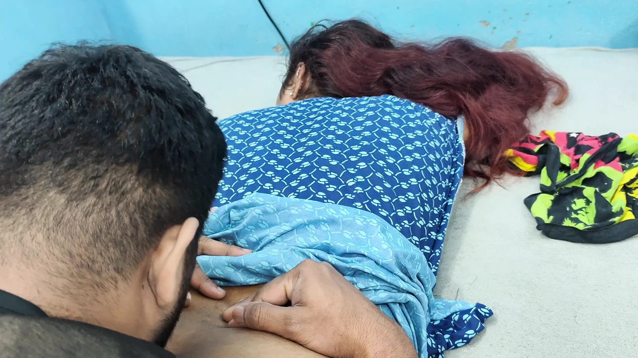 Hot Mallu Girl Ass Kiss And Ass Bouncing