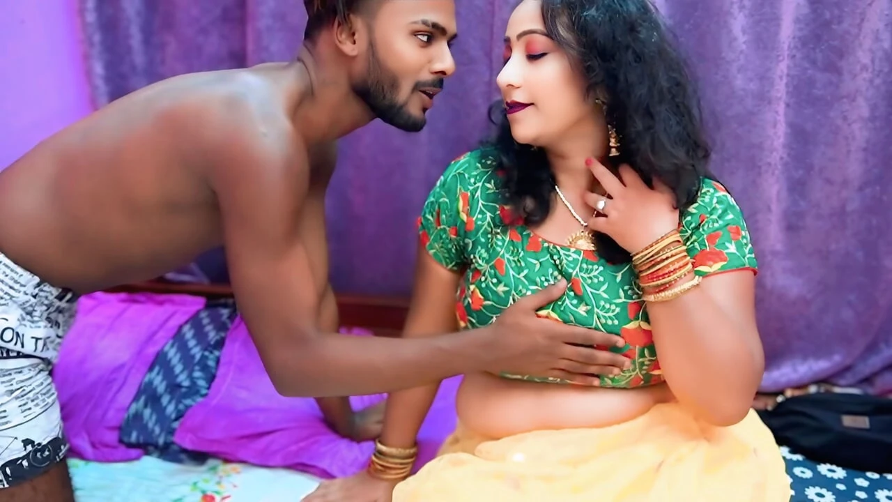 Sauteli Maa Mujhe Aapka Sudhu Pina Hai