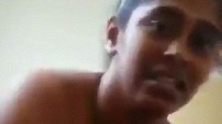 Shy Indian Bhabhi Passionately Deep-throating Cock In A Leaked Desi Mms