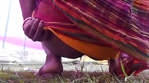 Desi Hairy Cunt Soaking Wet With Piss