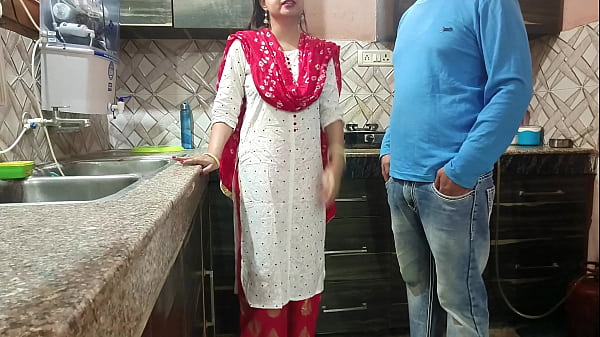 Desisaarabhabhi – Chuchi Chusne Ke Baad Aur Garam Ho Gayi, Ab Chodna Hai, Meri Sauteli Maa Bahut Garam Aur Bhooki Hai – Hindi Audio Mein